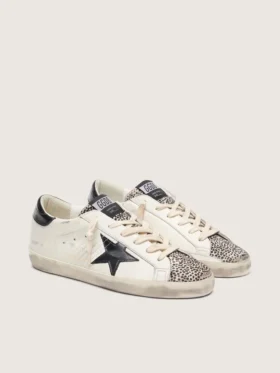 Super-Star LTD für Damen aus weißem Leder mit schwarzem Stern und Details aus Ponyfell
