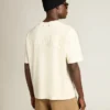 T-Shirt in „Aged White“ mit umgekehrtem Logo auf der Rückseite – Jersey Capsule