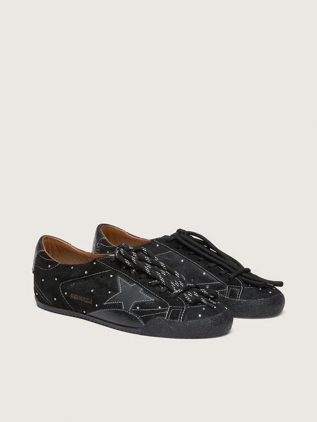 True-Star für Damen aus schwarzem Wildleder mit Swarovski-Kristallen und schwarzem Lederstern