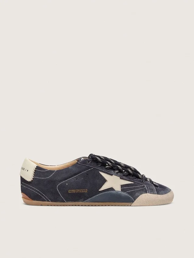 True-Star für Damen aus dunkelblauem Wildleder mit weißem Stern aus Nappaleder und Fersenlasche