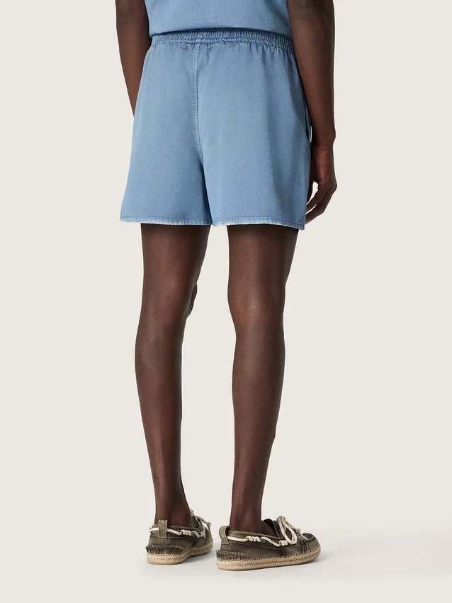 Unisex-Shorts aus hellblauem Baumwoll-Twill