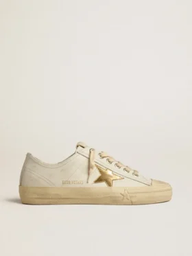 V-Star aus weißem Leder mit goldfarbenem Metallic-Lederstern