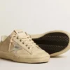 V-Star für Damen aus perlfarbenem Wildleder mit silbermetallischem Lederstern