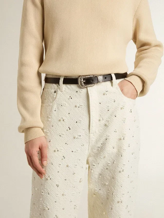Weiße Damenjeans mit Perlen und Kristallen