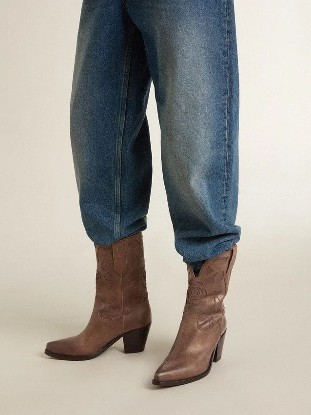 „Wish Star“-Stiefel aus taubengrauem Leder mit Ton-in-Ton-Einlagen