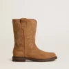 „Wish Young“-Stiefel aus kamelfarbenem Wildleder mit Sternstickerei