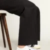 Yatay Modell 1B – nachhaltige Sneaker mit weißem, biobasiertem Obermaterial und schwarzem Y